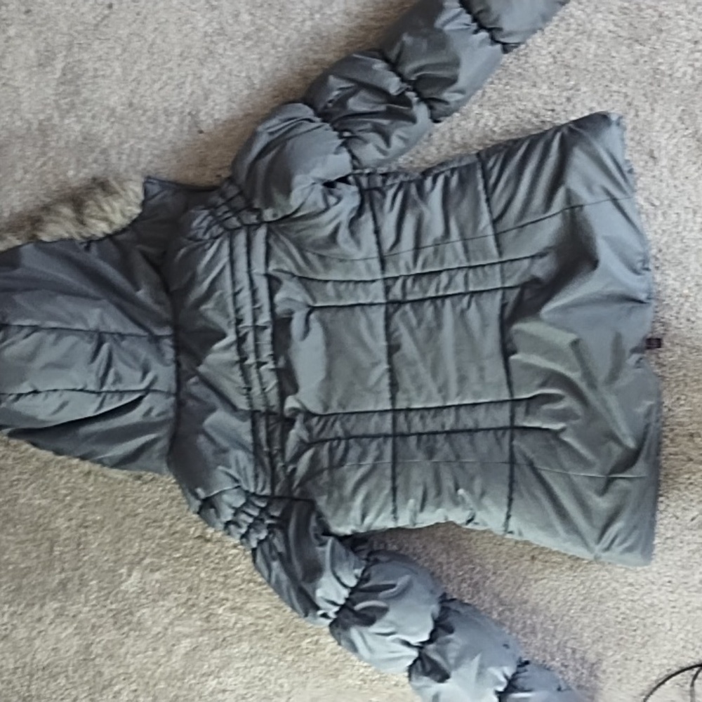 Puffer jacket - Picture 2 of 3